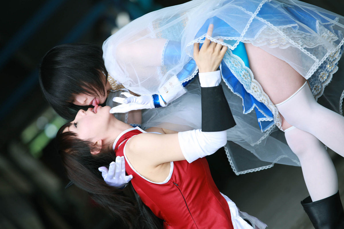 (C80) (コスプレ)   Sayaka and Kyoko  CosPlay制服诱惑套图